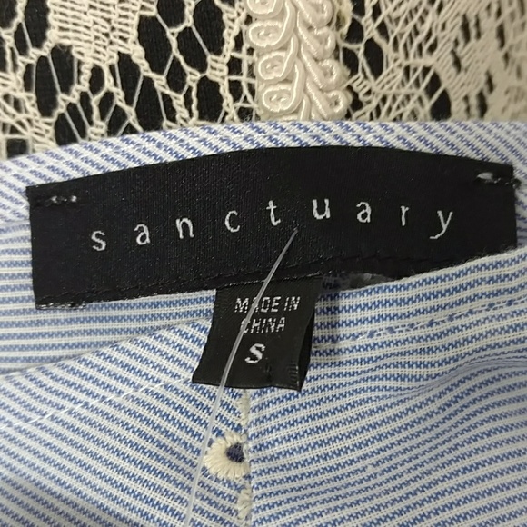 Sanctuary White Floral Eyelet and Scalloped Top - Picture 6 of 7